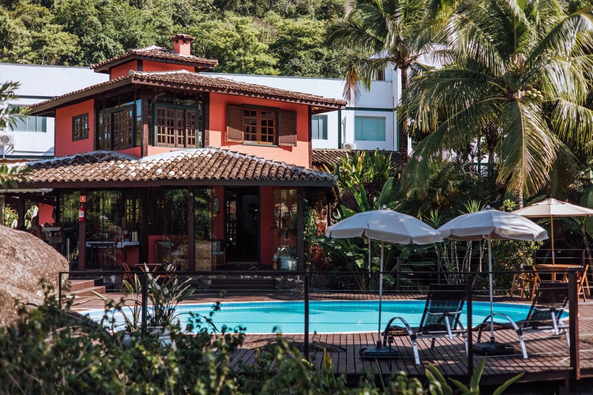 Pedras Hotel 3*