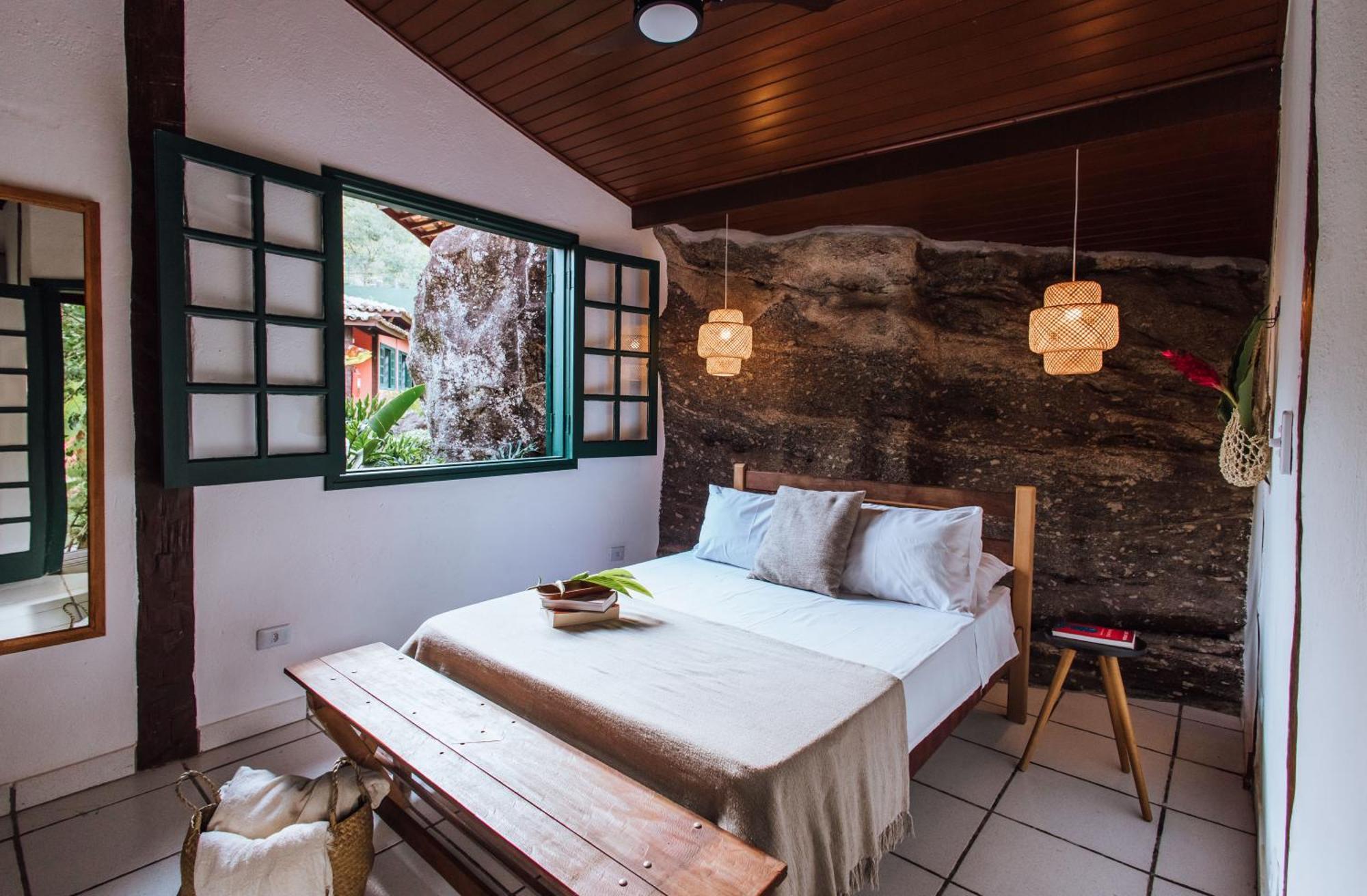 Pedras Hotel 3*